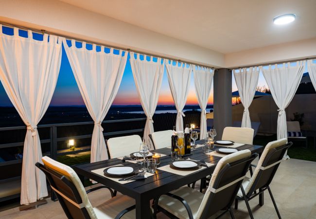 Ferienhaus in Podvršje - Sea view Villa Rica Ferienhaus in Podvršje - Sea view Villa Rica