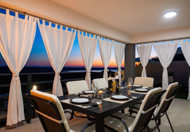 Ferienhaus in Podvršje - Sea view Villa Rica Ferienhaus in Podvršje - Sea view Villa Rica