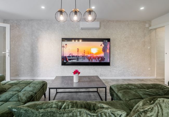 Ferienhaus in Pakoštane - Villa Amarilis Ferienhaus in Pakoštane - Villa Amarilis