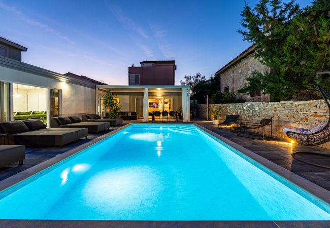 Ferienhaus in Pakoštane - Villa Amarilis Ferienhaus in Pakoštane - Villa Amarilis