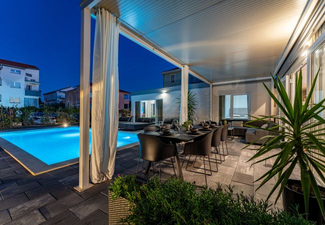 Ferienhaus in Pakoštane - Villa Amarilis Ferienhaus in Pakoštane - Villa Amarilis