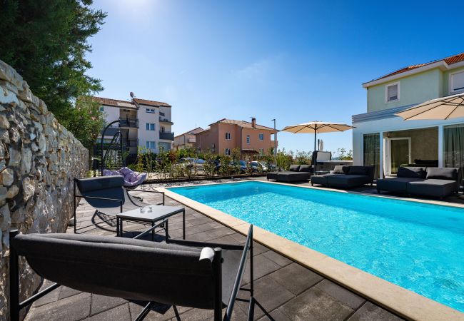 Ferienhaus in Pakoštane - Villa Amarilis Ferienhaus in Pakoštane - Villa Amarilis