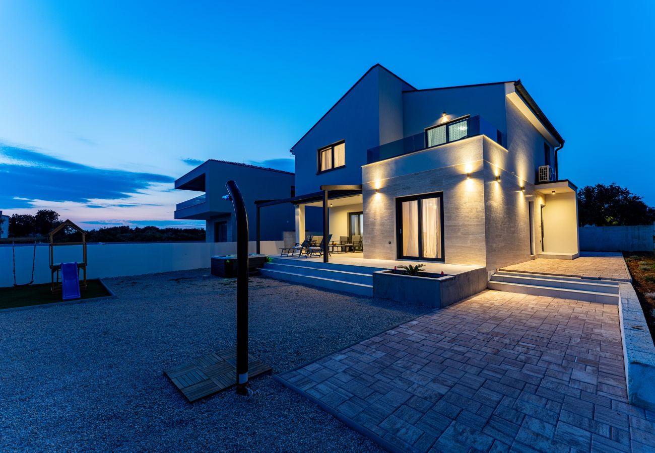 Ferienhaus in Biograd na moru - Villa Fine Touch
