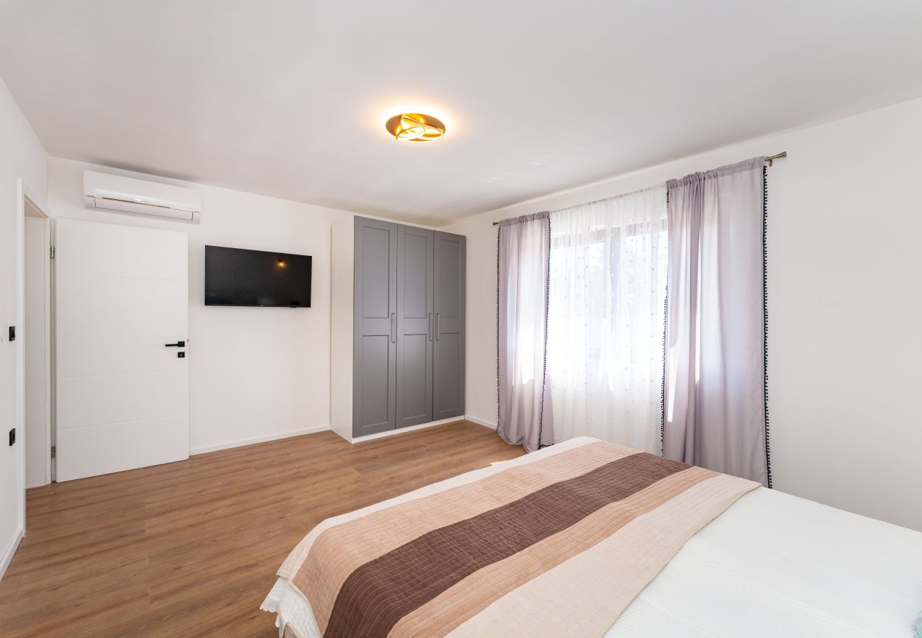 Ferienhaus in Biograd na moru - Villa Fine Touch