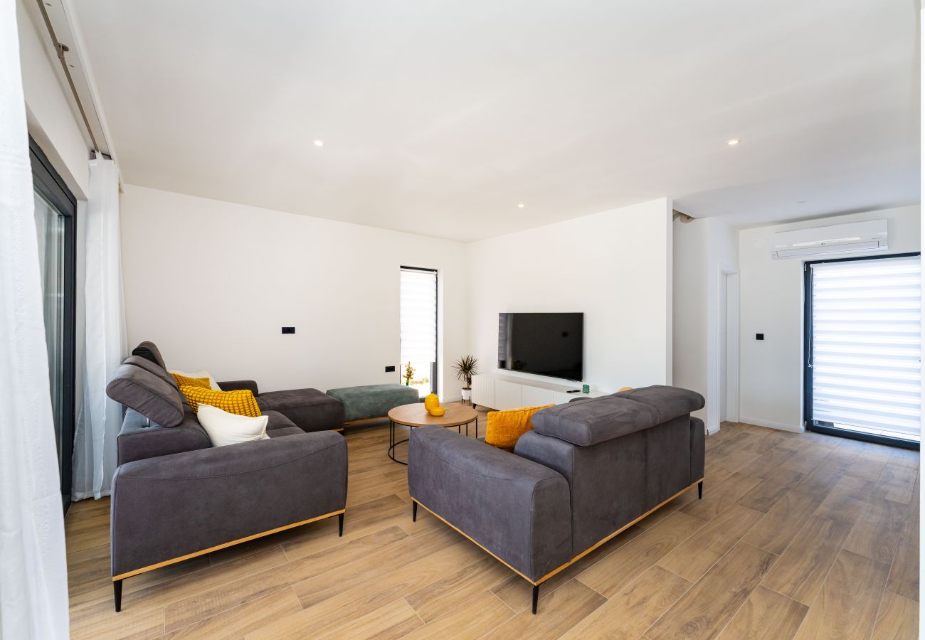 Ferienhaus in Biograd na moru - Villa Fine Touch