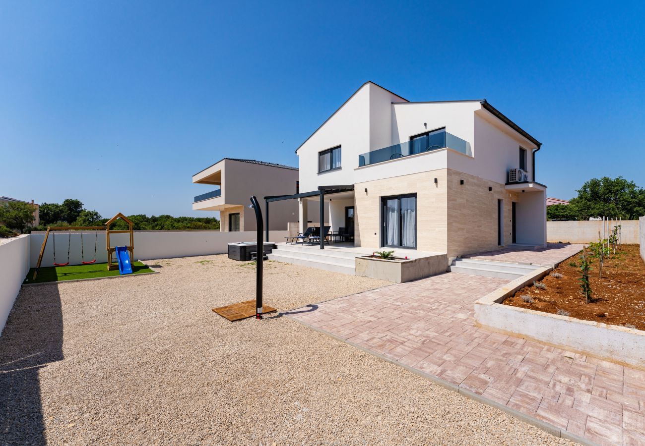 Ferienhaus in Biograd na moru - Villa Fine Touch