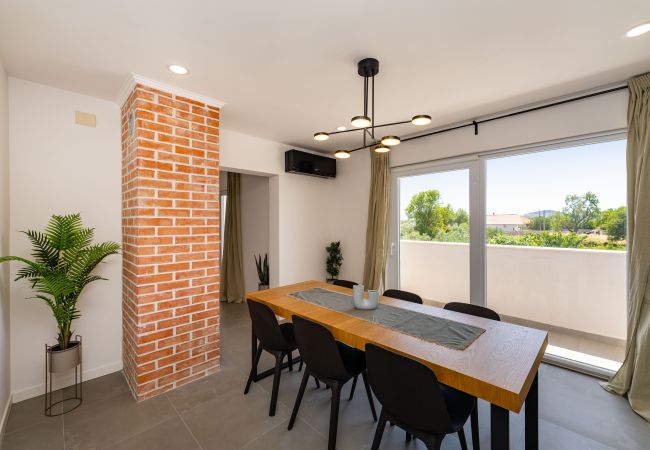 Ferienhaus in Galovac - Villa Campi Dalmatia Ferienhaus in Galovac - Villa Campi Dalmatia