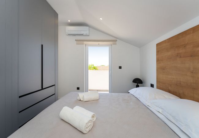 Ferienhaus in Galovac - Villa Campi Dalmatia Ferienhaus in Galovac - Villa Campi Dalmatia