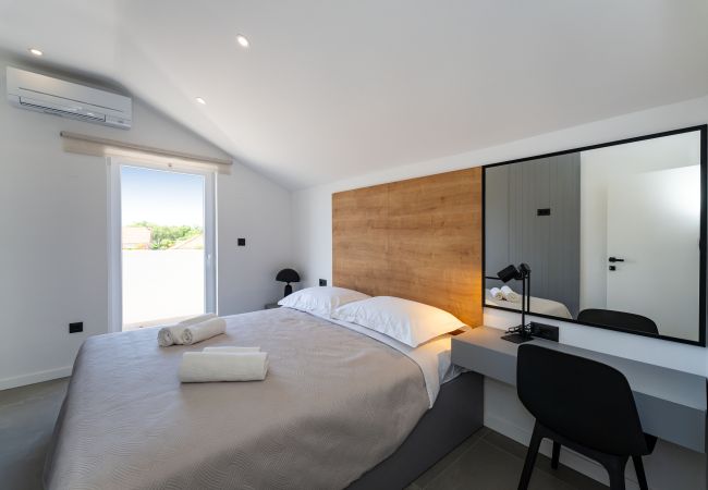 Ferienhaus in Galovac - Villa Campi Dalmatia Ferienhaus in Galovac - Villa Campi Dalmatia