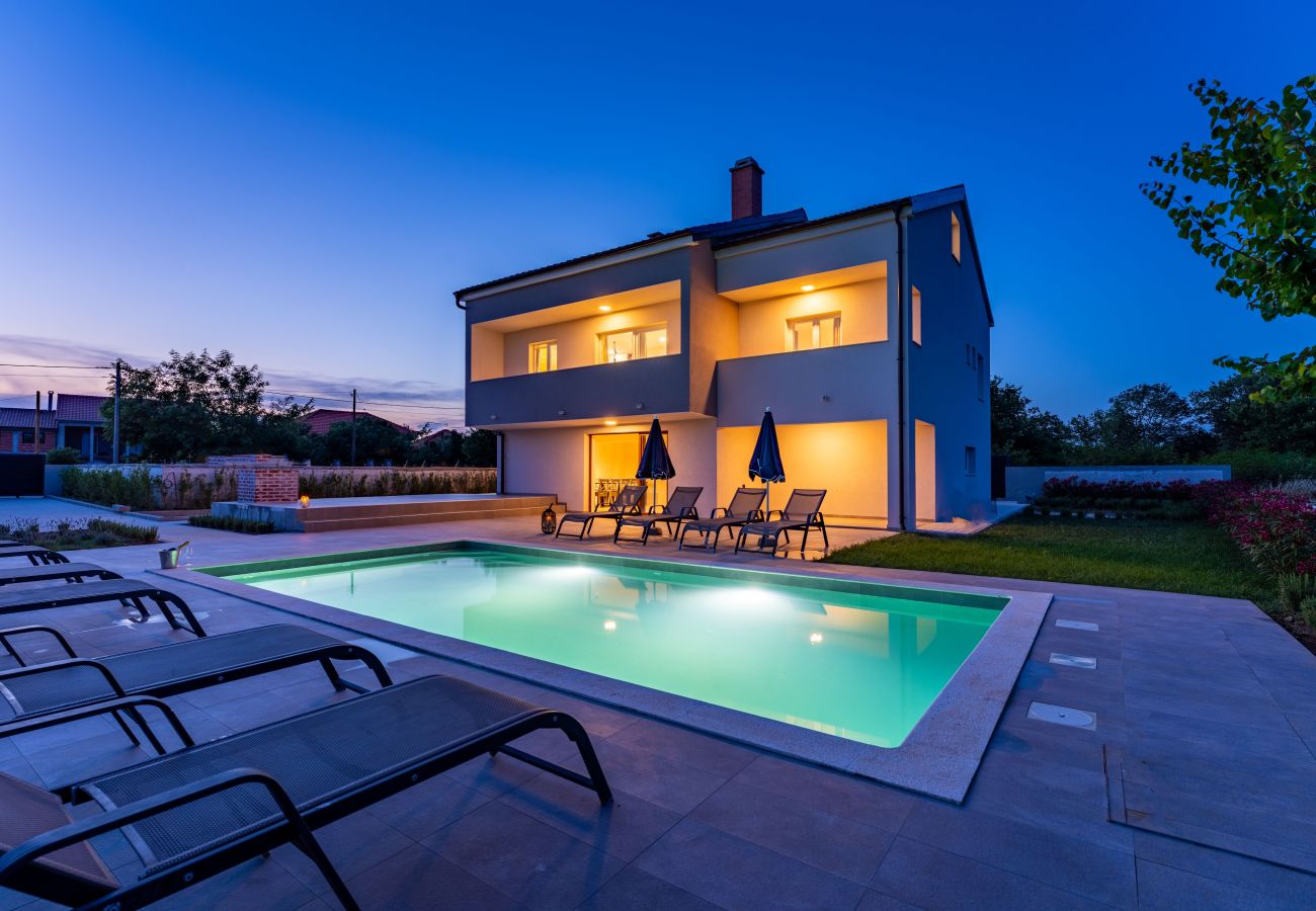 Ferienhaus in Galovac - Villa Campi Dalmatia