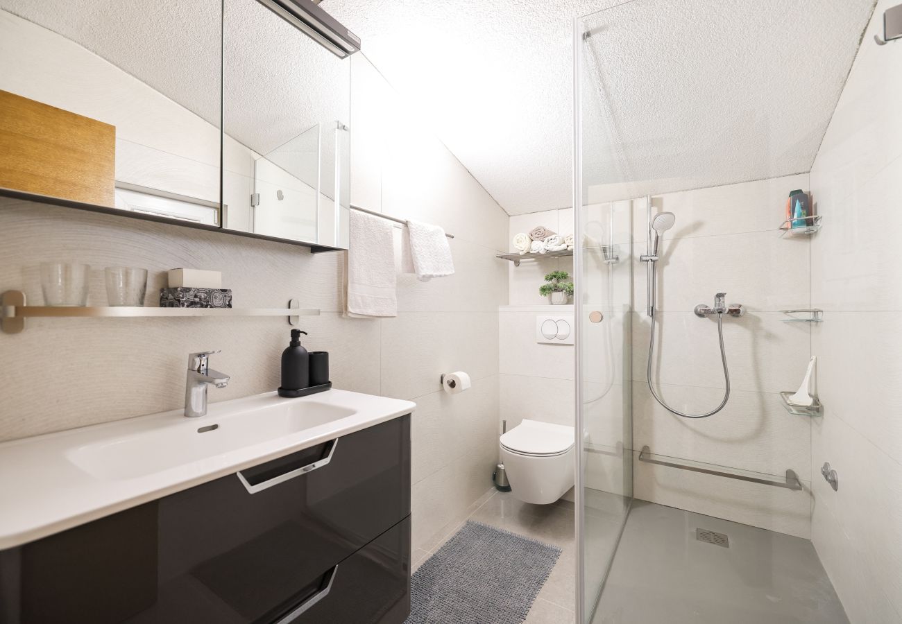 Ferienwohnung in Barotul - Sea view apartment Naledi