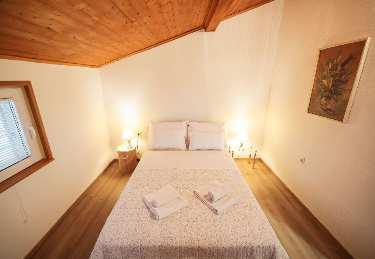 Ferienwohnung in Barotul - Sea view apartment Naledi