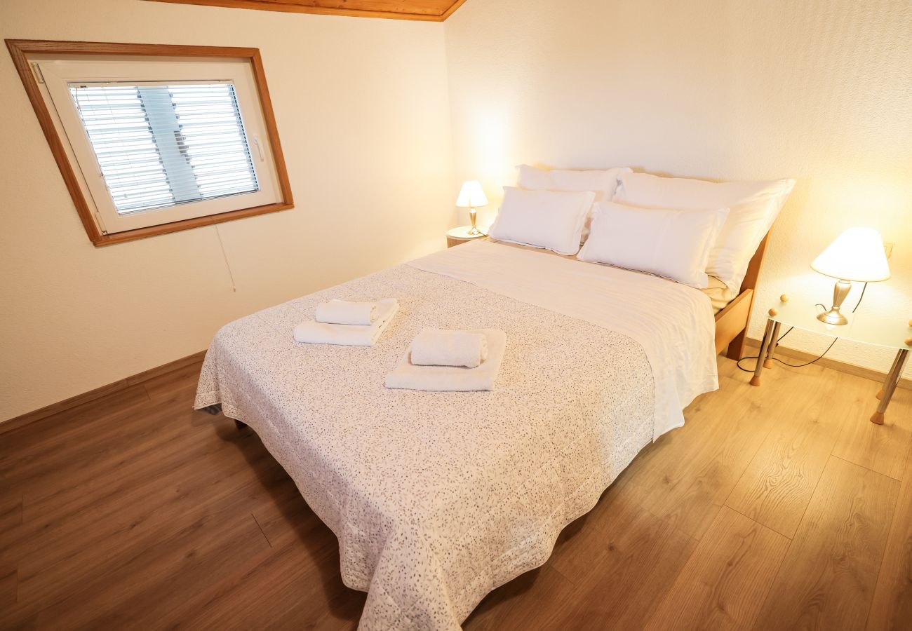 Ferienwohnung in Barotul - Sea view apartment Naledi