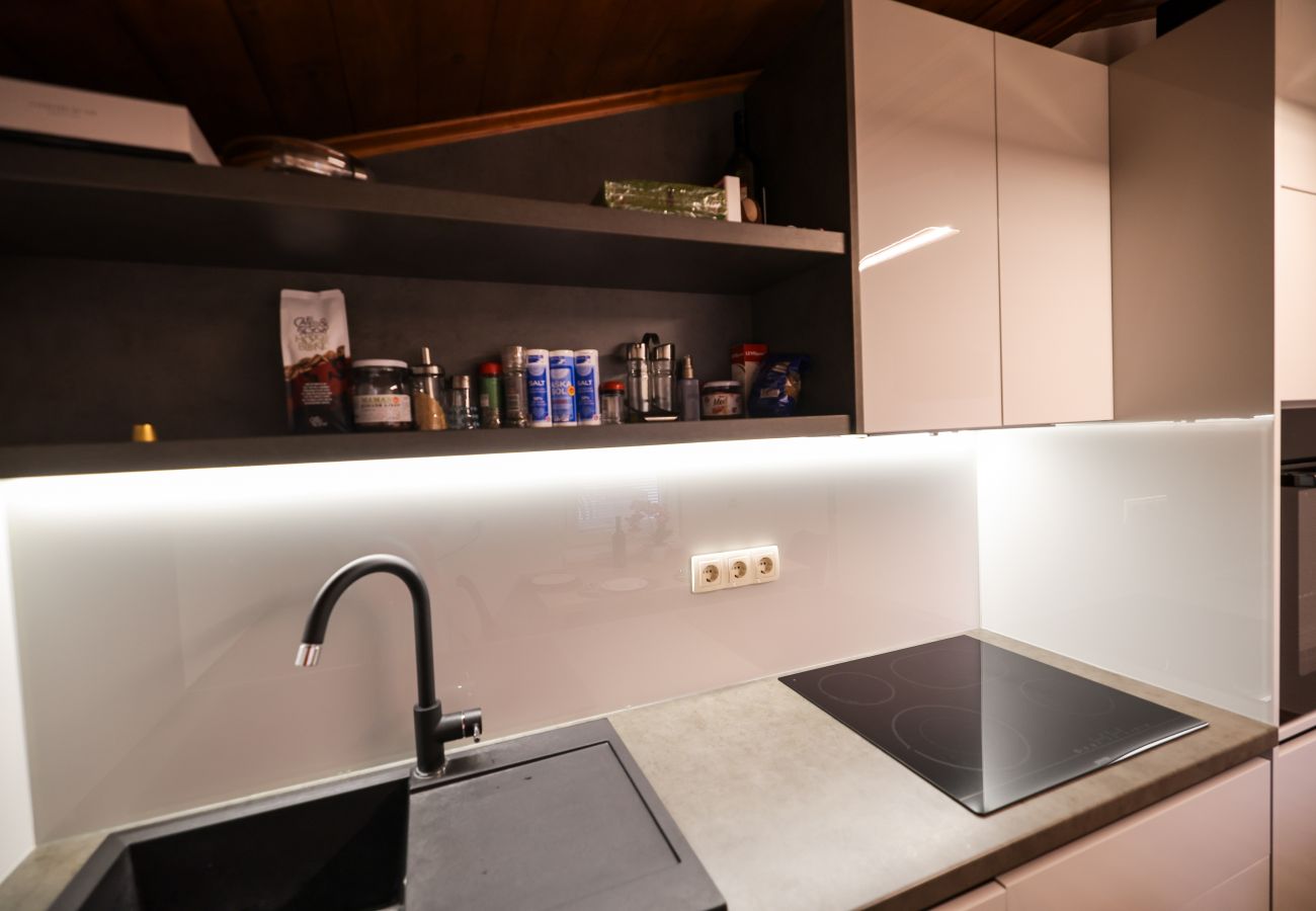 Ferienwohnung in Barotul - Sea view apartment Naledi