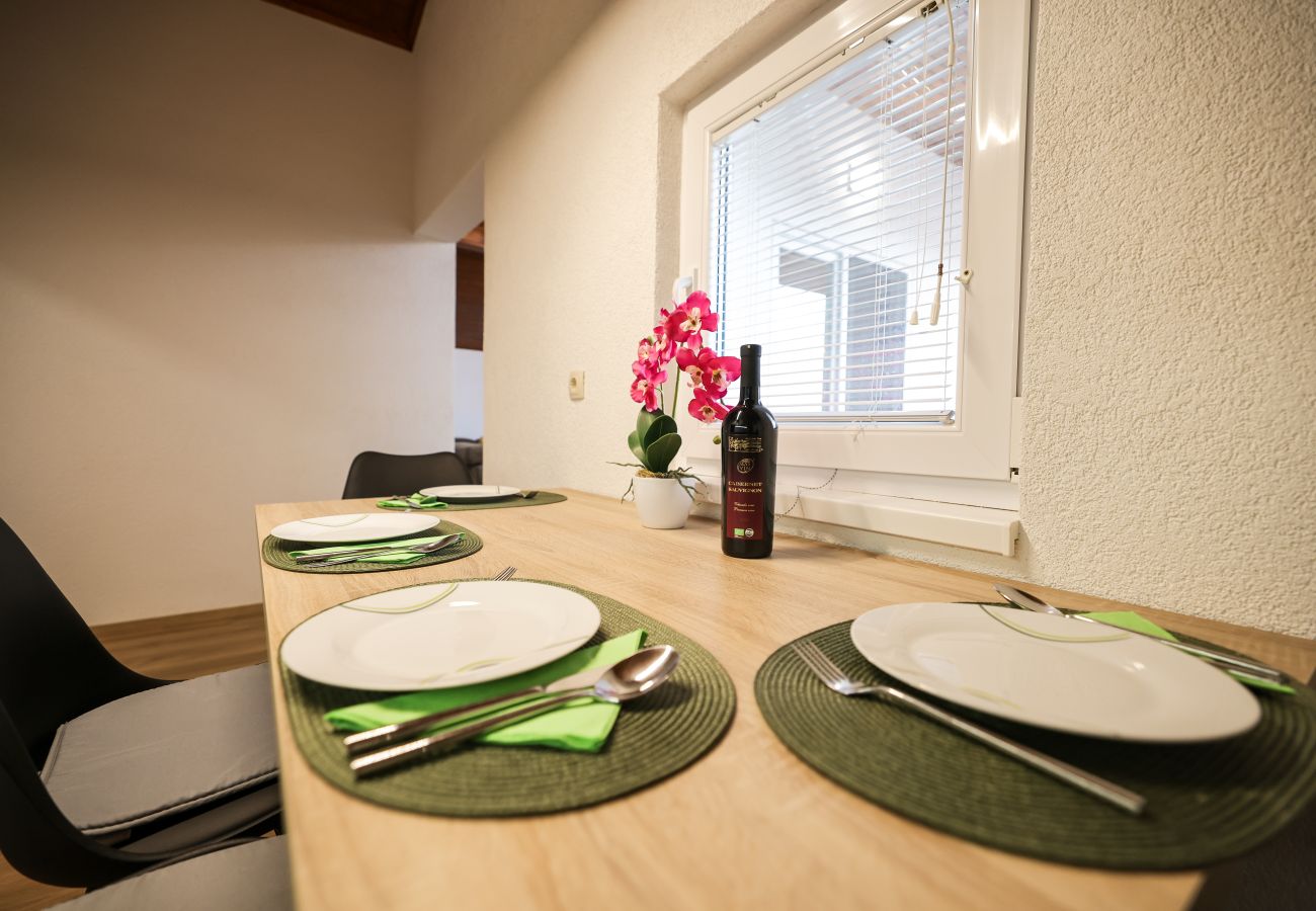 Ferienwohnung in Barotul - Sea view apartment Naledi