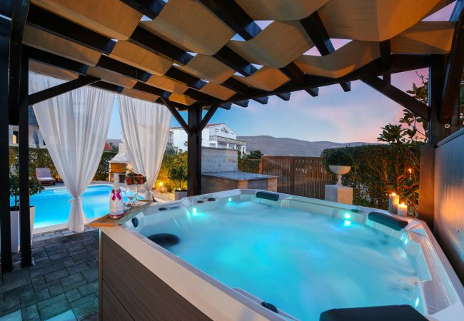 Ferienhaus in Pridraga - Sea view Villa Bella Ferienhaus in Pridraga - Sea view Villa Bella