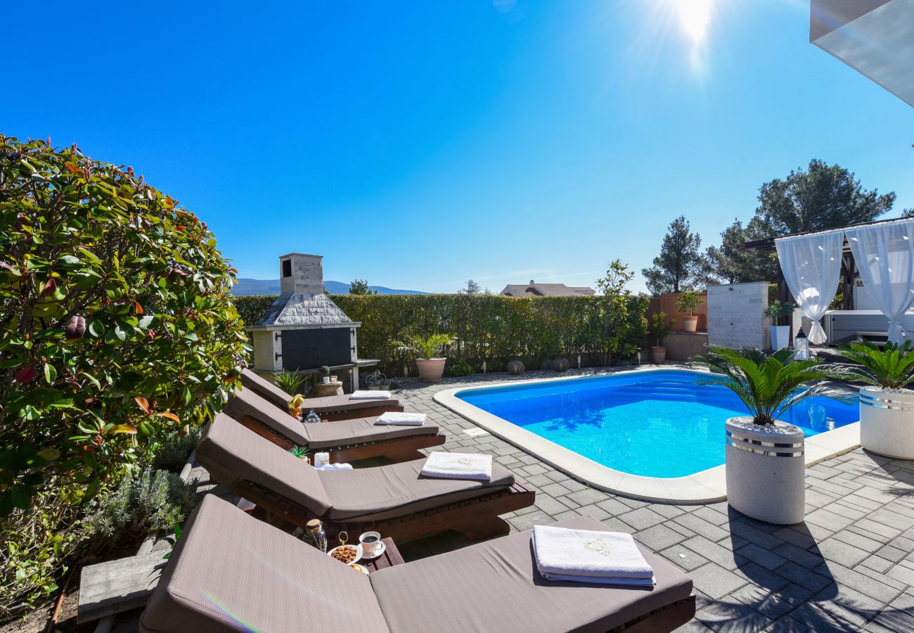 Ferienhaus in Pridraga - Sea view Villa Bella Ferienhaus in Pridraga - Sea view Villa Bella