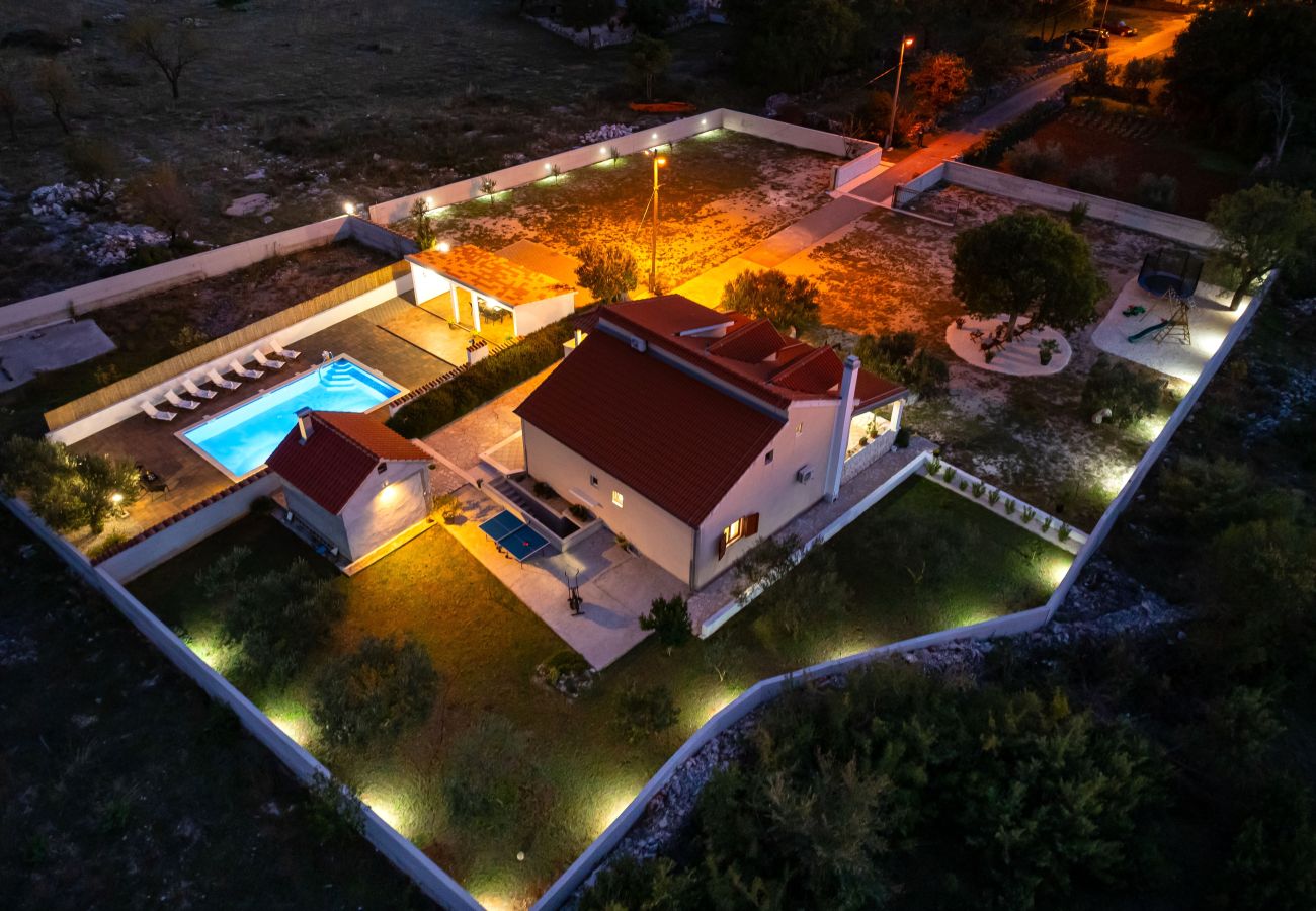 Ferienhaus in Skradin - Villa Marijana Ferienhaus in Skradin - Villa Marijana