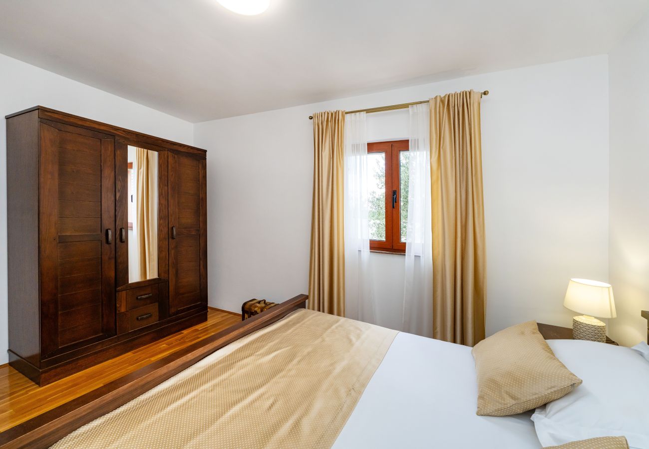 Ferienhaus in Skradin - Villa Marijana Ferienhaus in Skradin - Villa Marijana