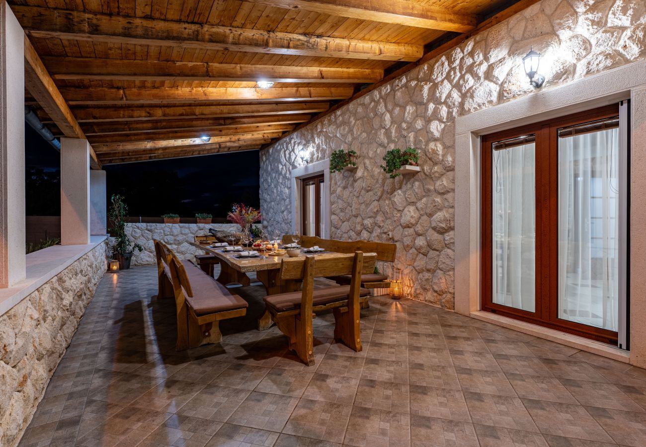 Ferienhaus in Skradin - Villa Marijana Ferienhaus in Skradin - Villa Marijana