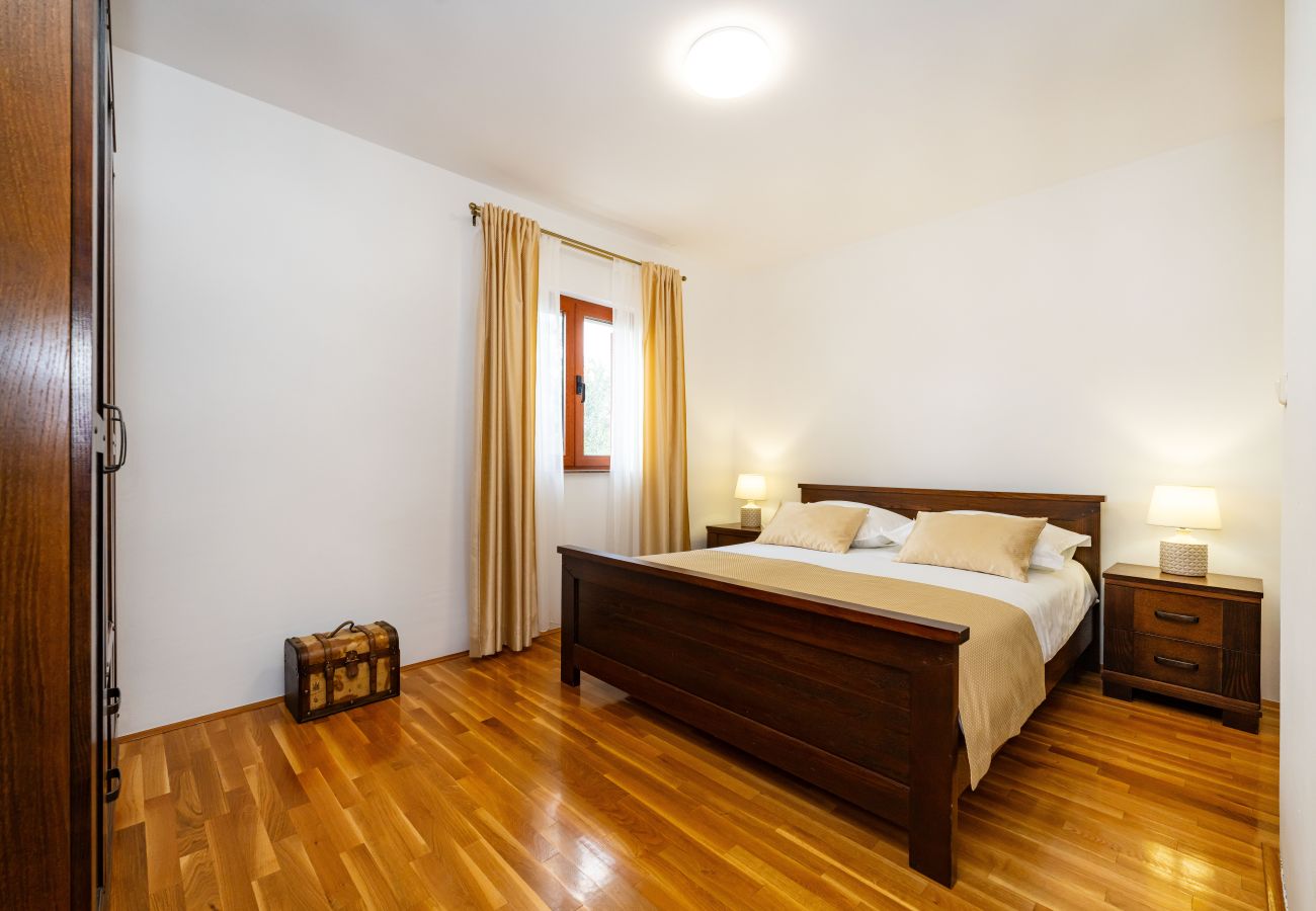 Ferienhaus in Skradin - Villa Marijana Ferienhaus in Skradin - Villa Marijana