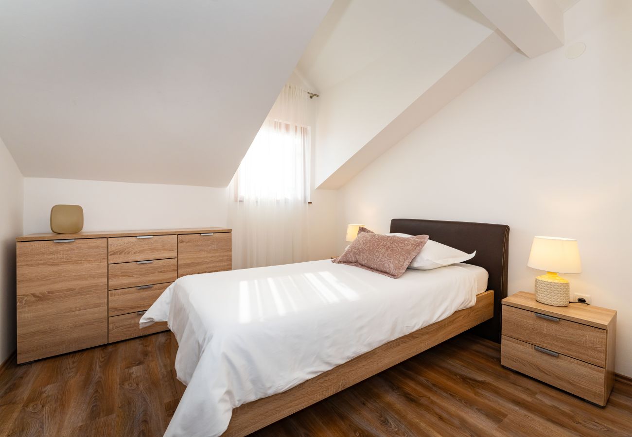 Ferienhaus in Skradin - Villa Marijana Ferienhaus in Skradin - Villa Marijana