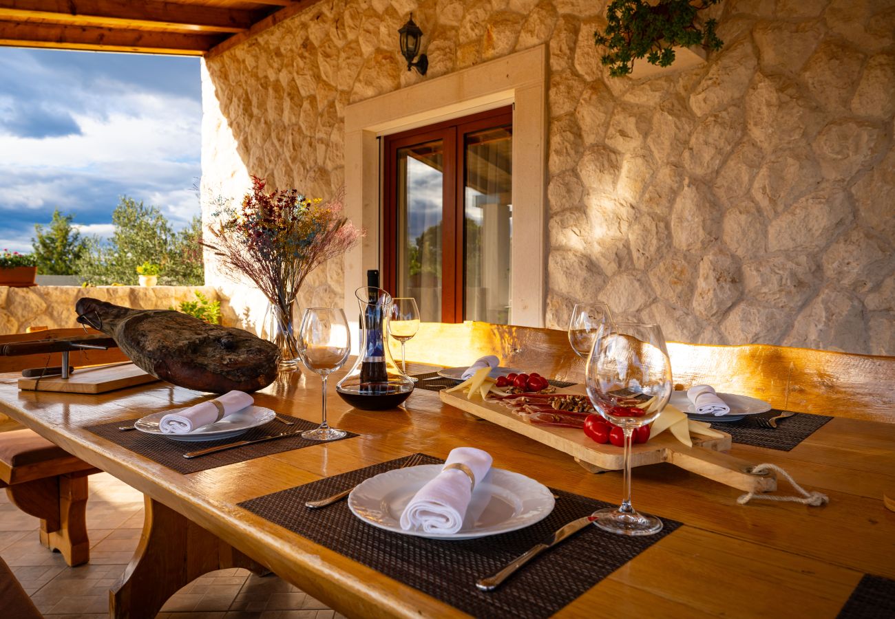 Ferienhaus in Skradin - Villa Marijana Ferienhaus in Skradin - Villa Marijana