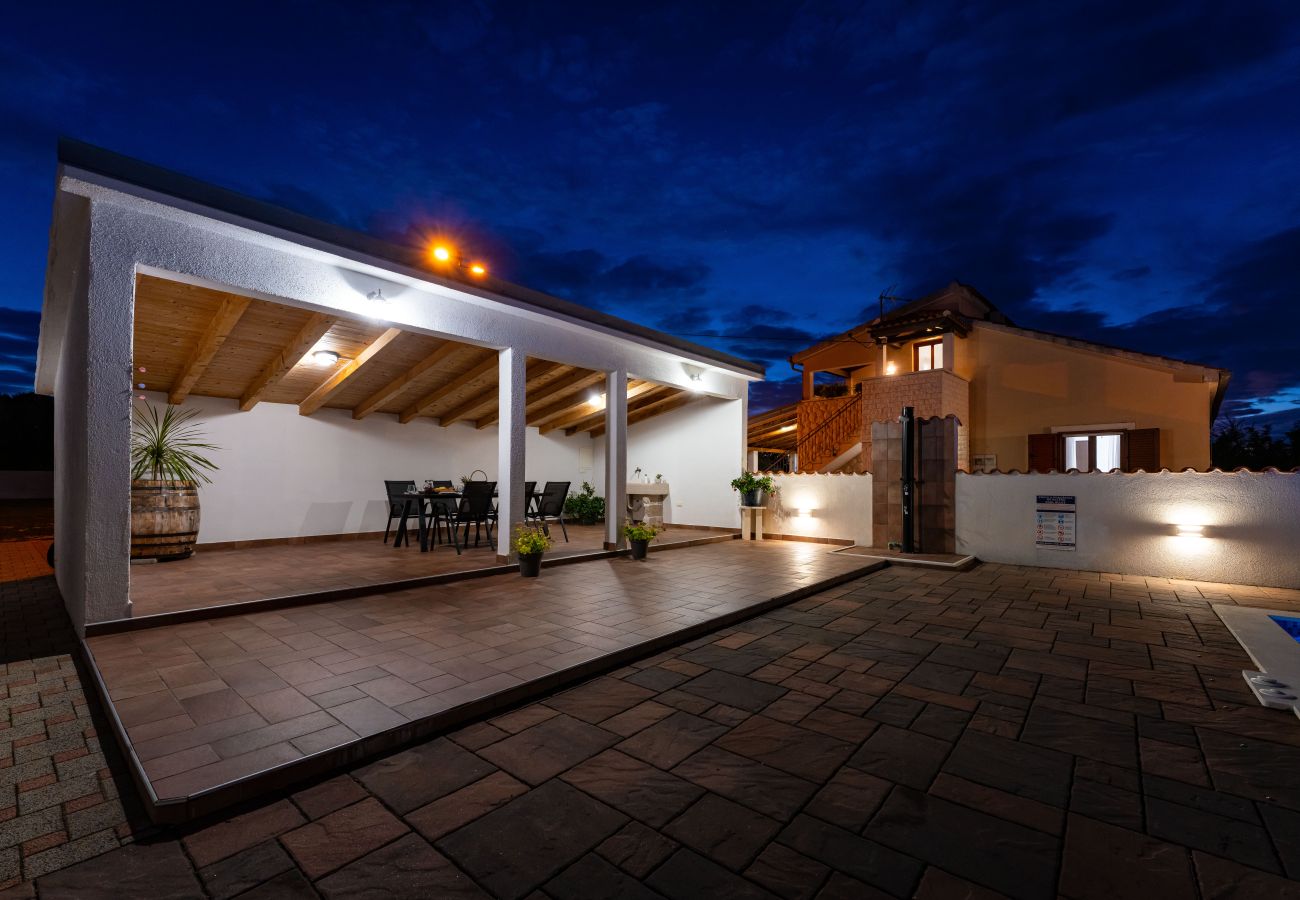 Ferienhaus in Skradin - Villa Marijana Ferienhaus in Skradin - Villa Marijana