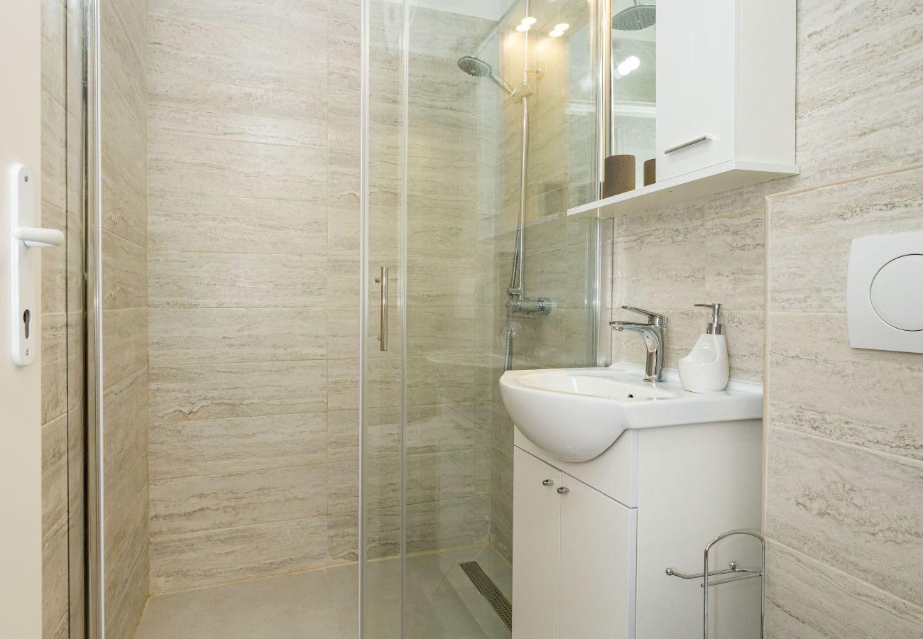 Ferienhaus in Raštevic - Holiday home Emily