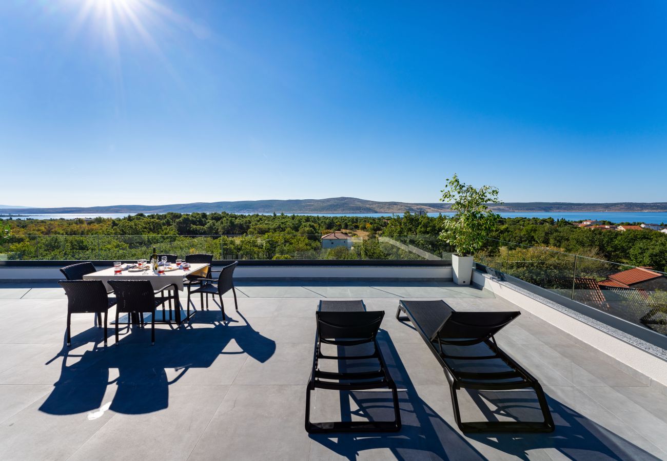 Ferienwohnung in Starigrad - Sea view Villa Senti