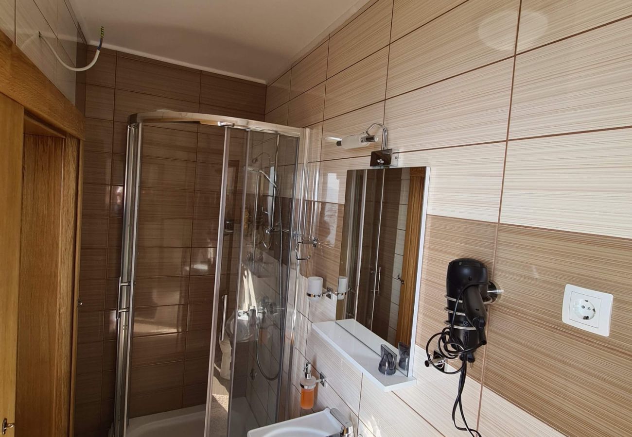 Ferienwohnung in Starigrad - Sea view Apartment Masha