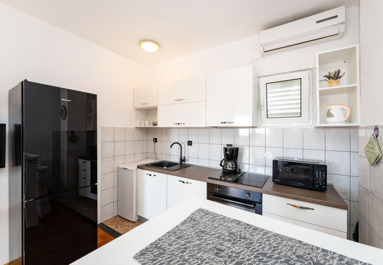 Ferienwohnung in Galovac - Apartment Neda