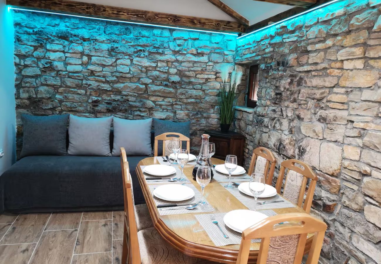 Ferienhaus in Kula Atlagic - Hilltop Paradise with private pool