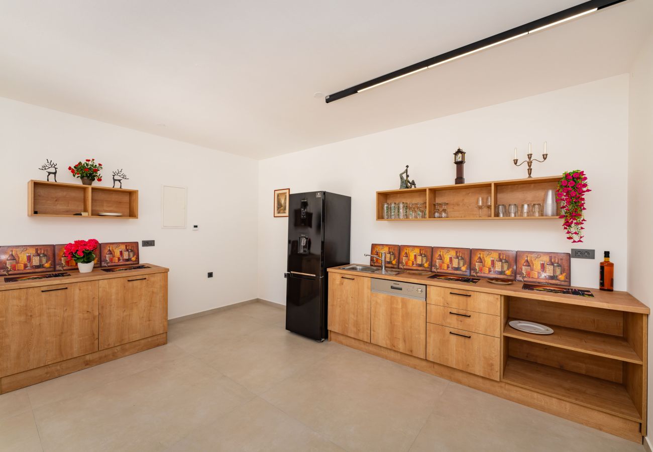 Ferienhaus in Starigrad - Sea view Villa Senti