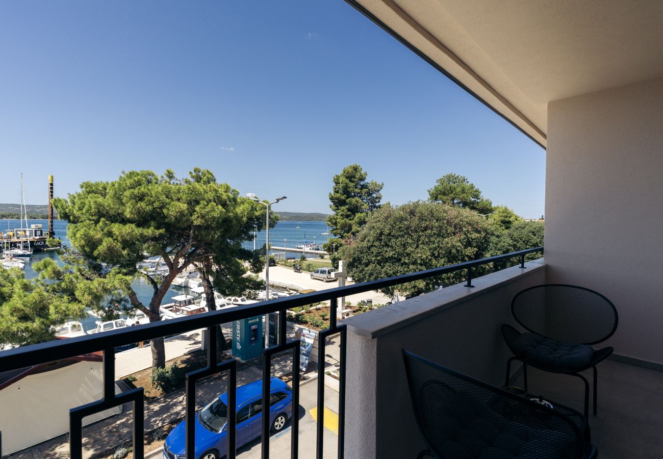 Ferienhaus in Sveti Filip i Jakov - Boutique Rooms Rogovo