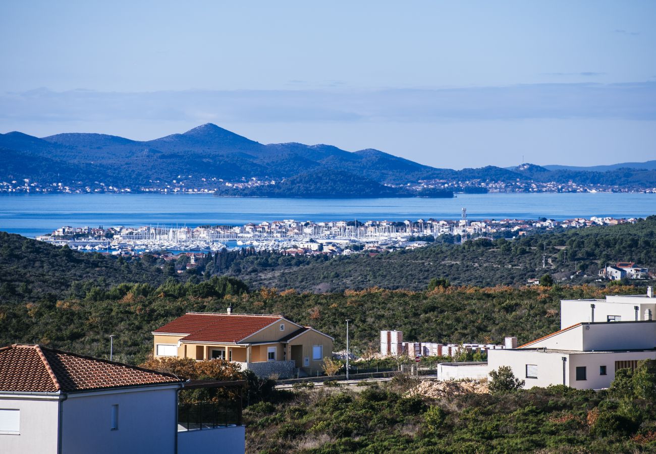 Ferienhaus in Debeljak - Luxury Villa AMore