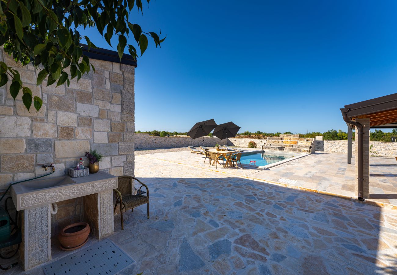 Ferienhaus in Šopot - Villa Indy