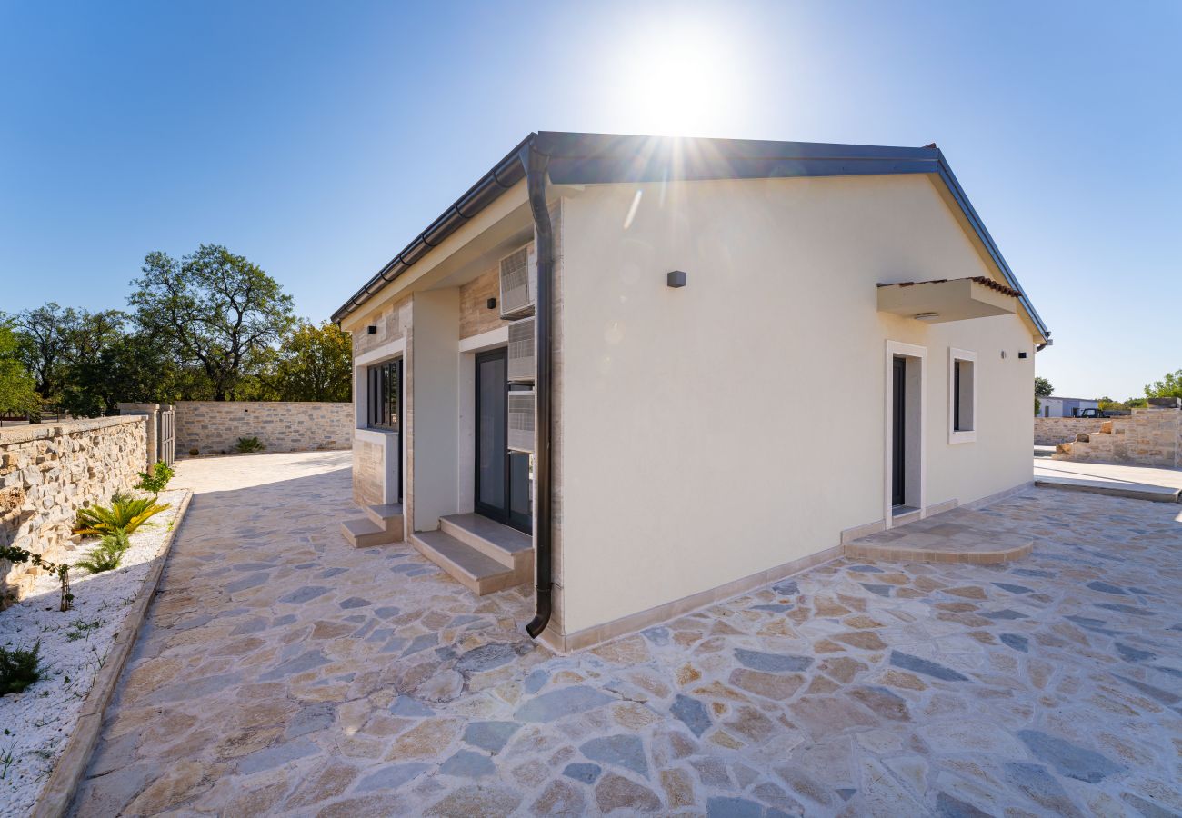 Ferienhaus in Šopot - Villa Indy