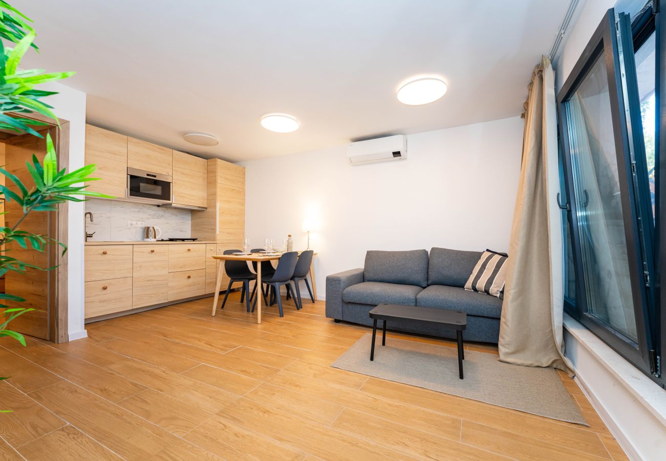 Ferienhaus in Murter - Beach House Slanica