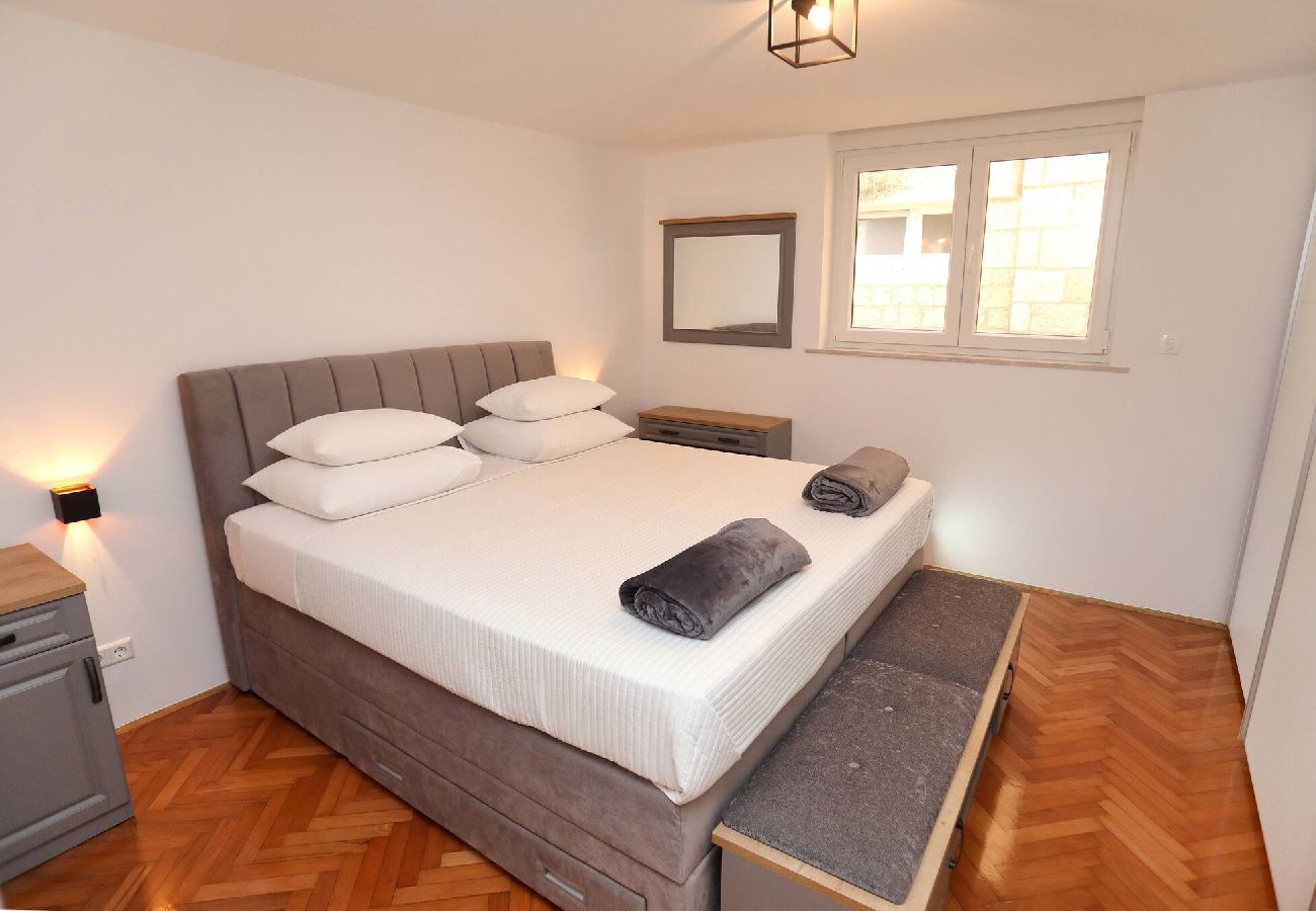 Apartamento en Trogir - M Apartment Trogir