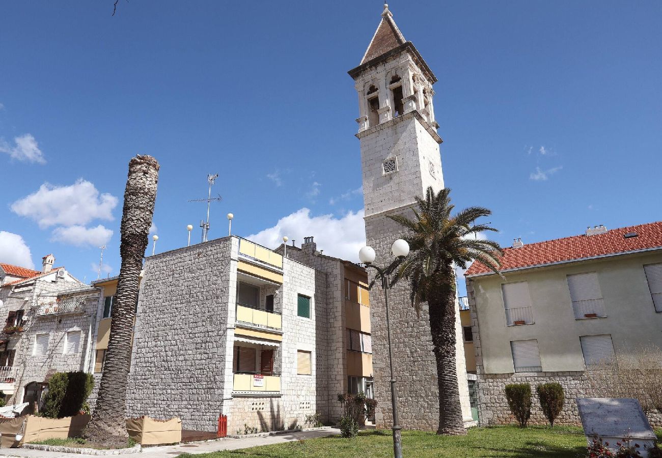 Apartamento en Trogir - M Apartment Trogir