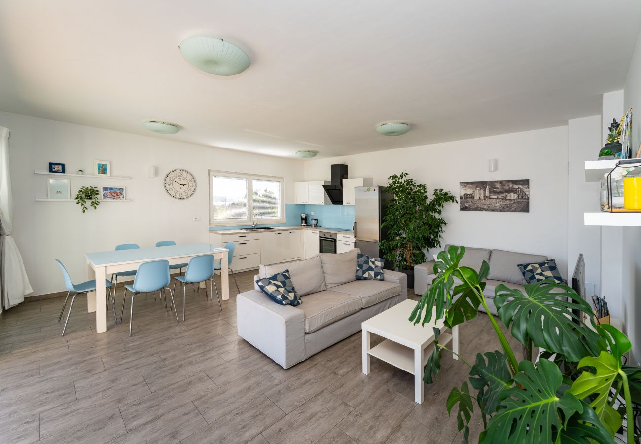 Casa en Maslenica - Sea view Villa Anpero