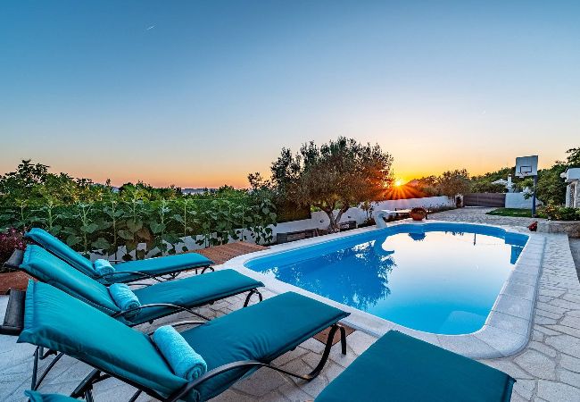 Casa en Zadar - Sea view Villa Elia Casa en Zadar - Sea view Villa Elia