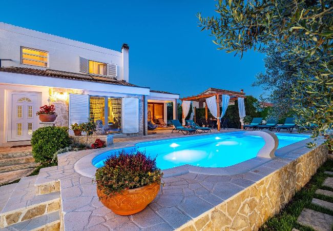 Casa en Zadar - Sea view Villa Elia Casa en Zadar - Sea view Villa Elia