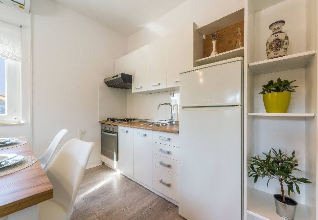 Casa en Škabrnja - Holiday home Barba Casa en Škabrnja - Holiday home Barba