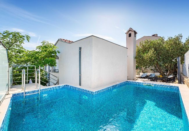 Apartamento en Maslenica - Sea view apartment Dajana Apartamento en Maslenica - Sea view apartment Dajana