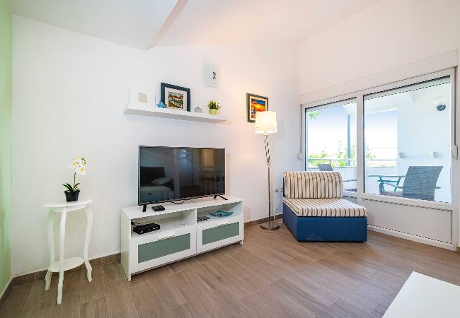 Apartamento en Maslenica - Sea view apartment Dajana Apartamento en Maslenica - Sea view apartment Dajana