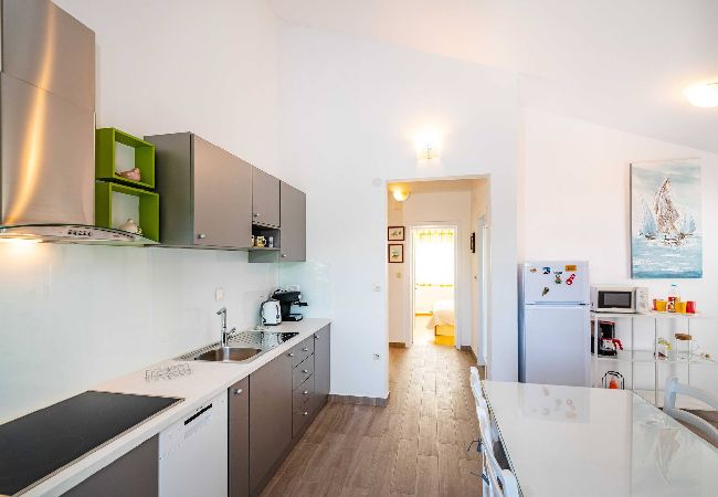 Apartamento en Maslenica - Sea view apartment Dajana Apartamento en Maslenica - Sea view apartment Dajana