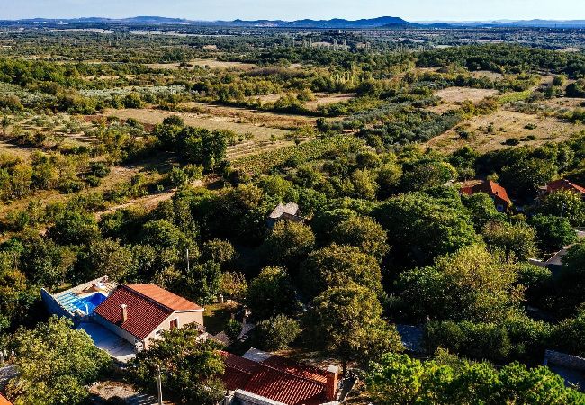 Casa en Korlat - Holiday home Korlat Casa en Korlat - Holiday home Korlat