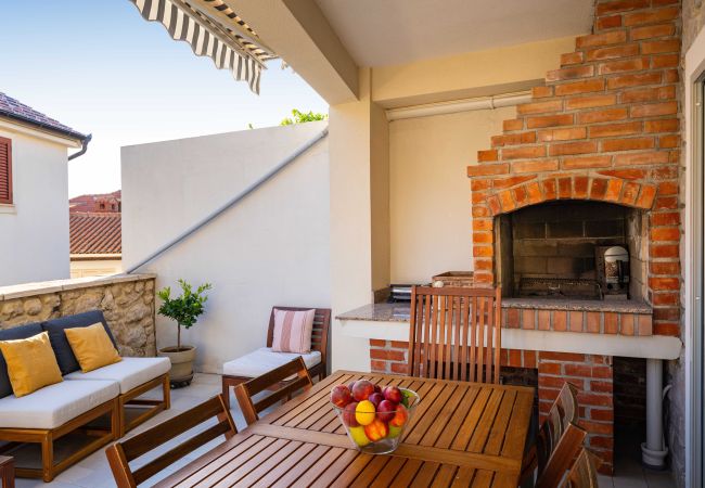 Casa en Petrcane - Holiday home Marijanka Casa en Petrcane - Holiday home Marijanka